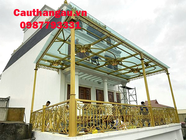 Mái che sắt nghệ thuật kính cường lực tại hà nội Mái che sắt nghệ thuật kính cường lực tại hà nội